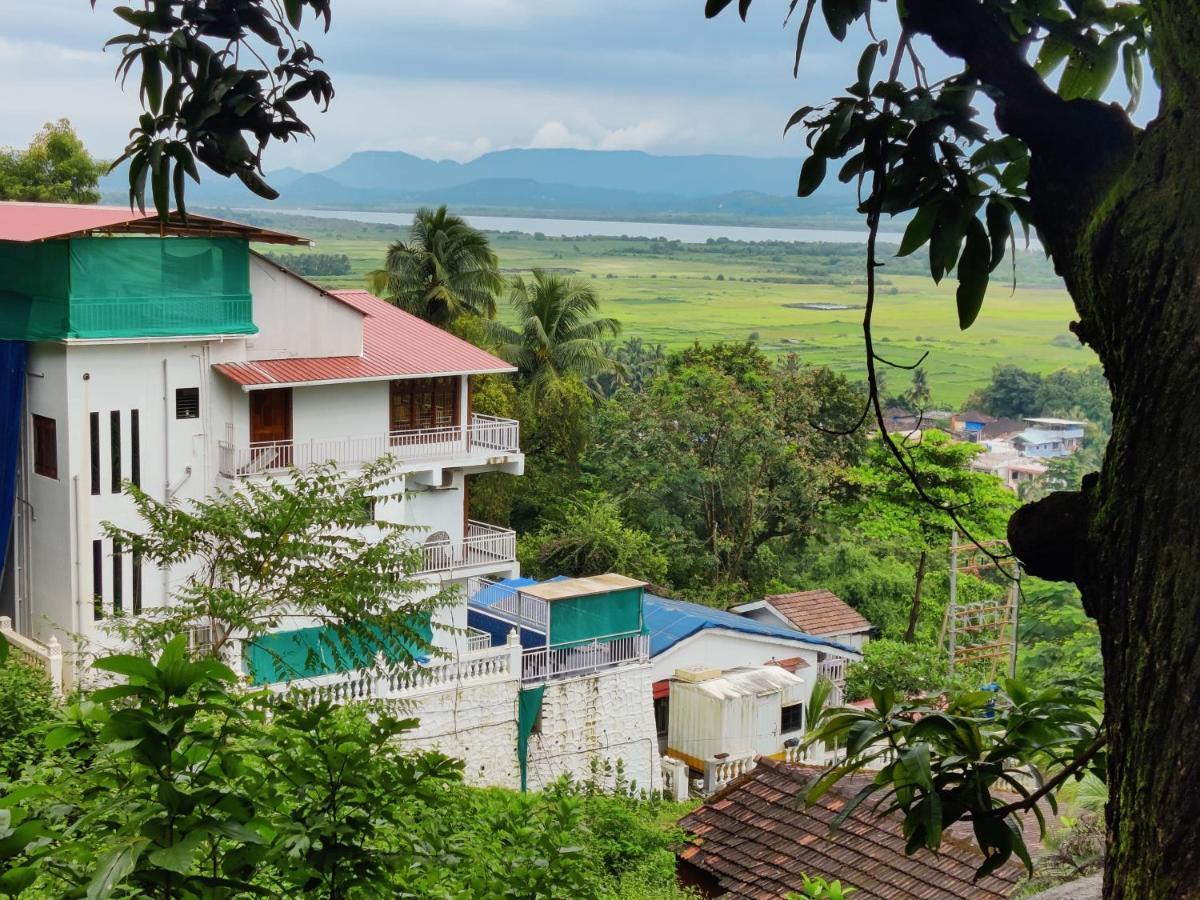 Whitehouse Homestay By Oxystays Hospitality Alibag Exterior photo