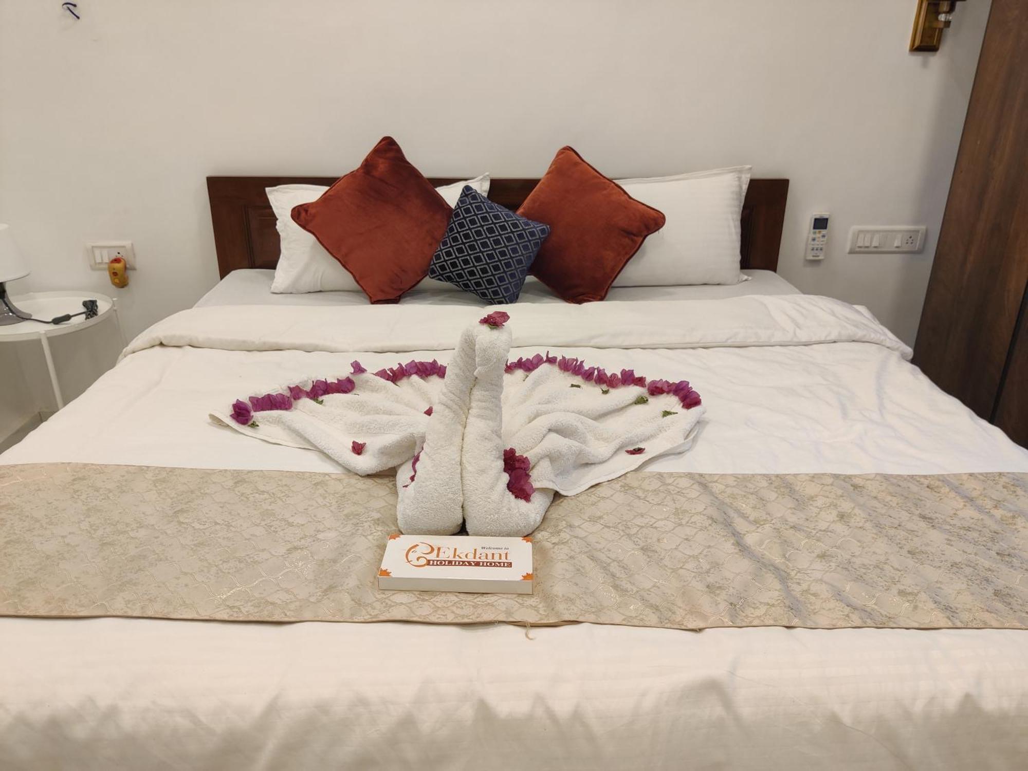 Whitehouse Homestay By Oxystays Hospitality Alibag Exterior photo